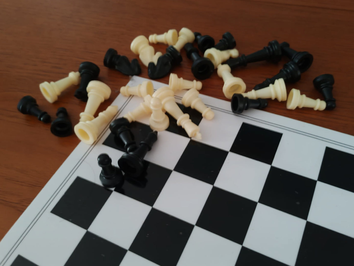 Magnetic Chess Board